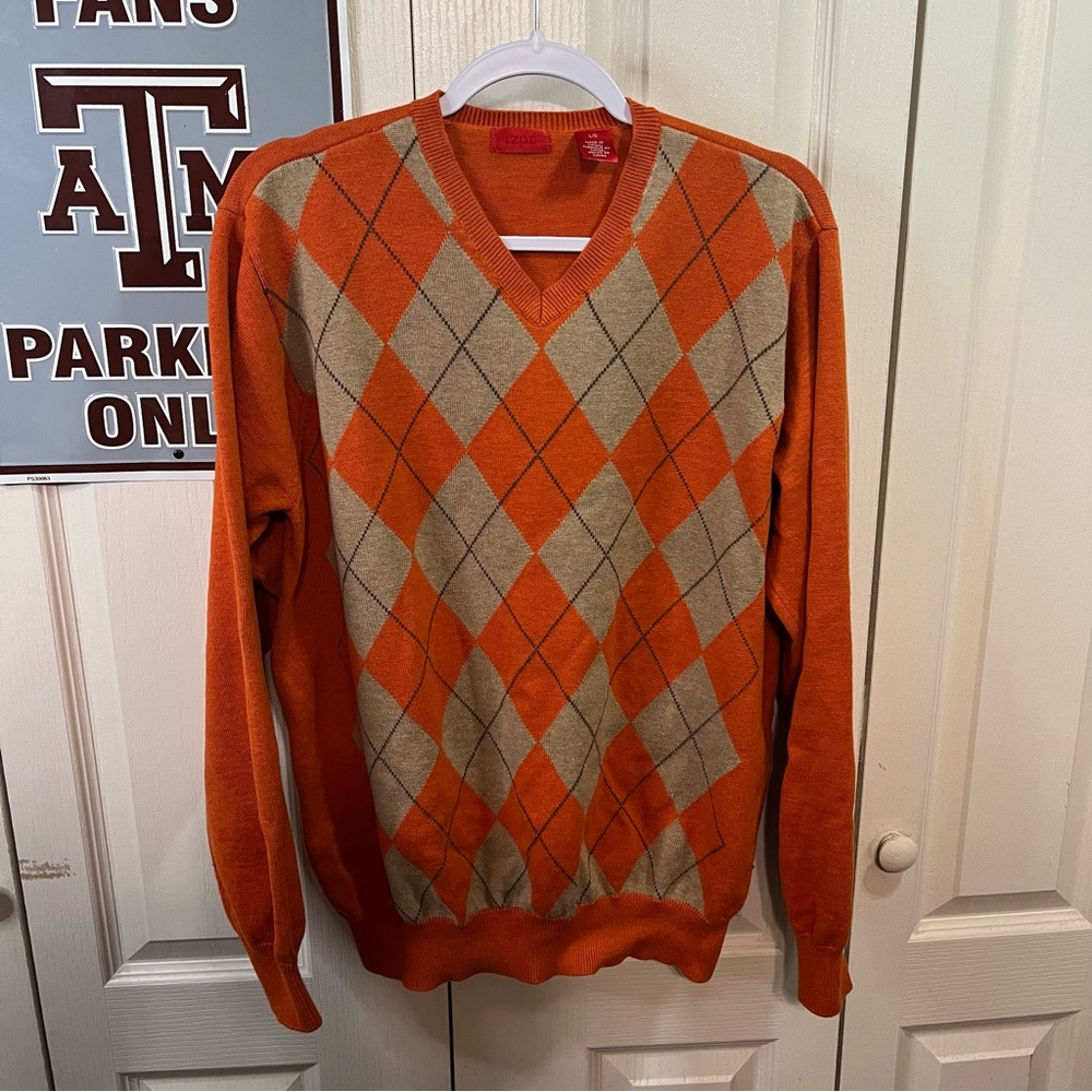 IZOD V-Neck Men’s sweater